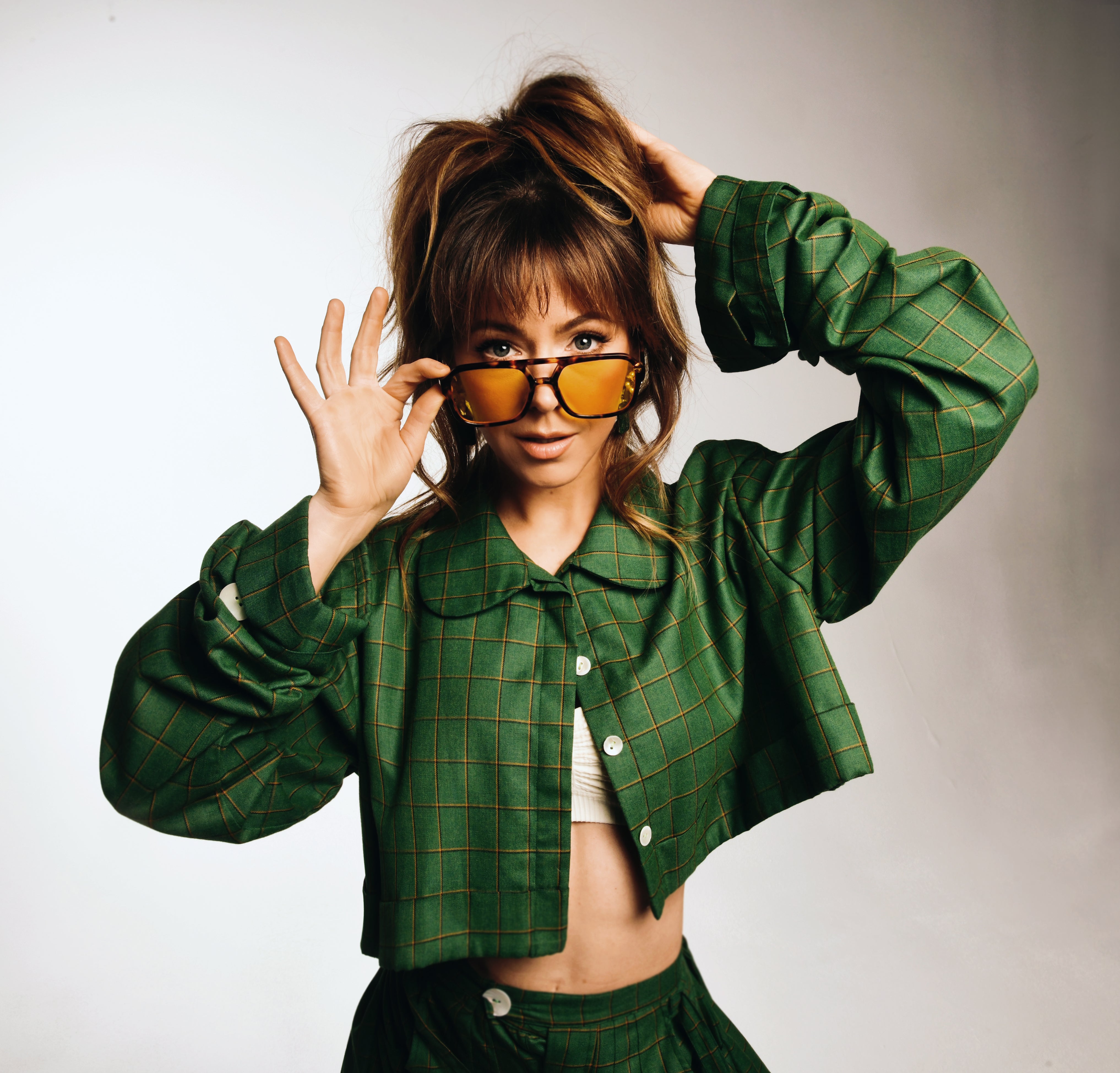 Lindsey Stirling - Shervin Lainez (press photo 2).jpg